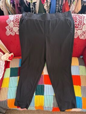 Athleta Black Pull-On Track Joggers